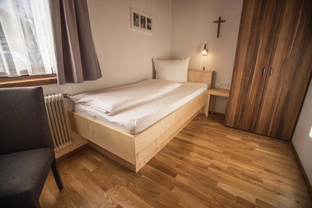 Gaestehaus-Pension Barbara Andelsbuch Quarto foto